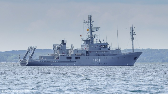August 2013, Y 861 ‚Kronsort‘ in der Ostsee