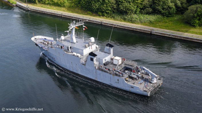 Juni 2026, A 785 ‚Thétis‘ im Nord-Ostsee-Kanal bei Kiel