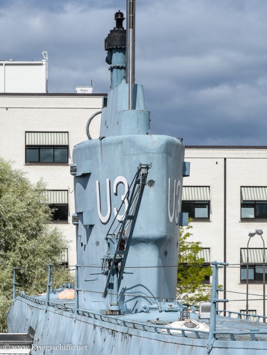 August 2026, ‚U 3‘ in Malmö / SWE – Torpedokran vor dem Turm