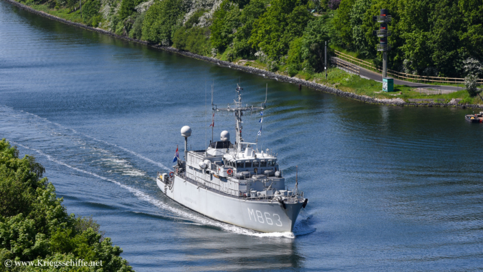 Mai 2023, M 863 ‚Vlaardingen‘ im Nord-Ostsee-Kanal bei Kiel