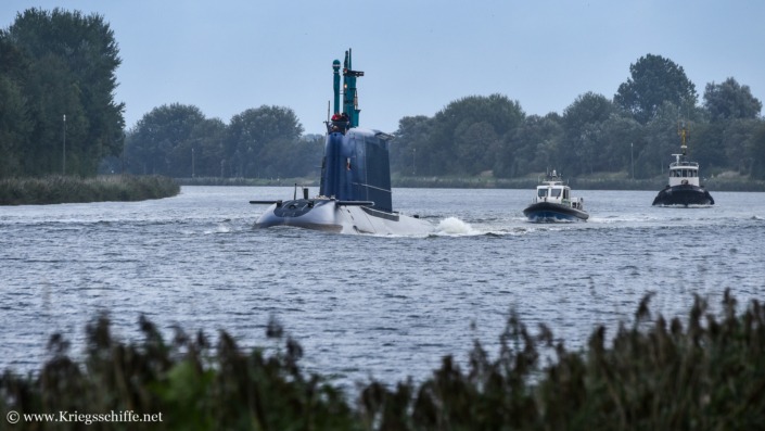 September 2026, INS ‚Drakon‘ im Nord-Ostsee-Kanal bei Breiholz