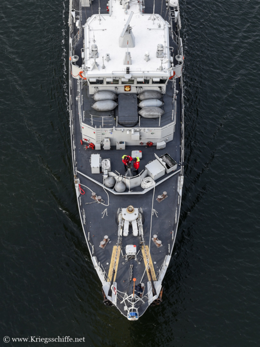 Februar 2023, M 860 ‚Schiedam‘ in Nord-Ostsee-Kanal bei Kiel