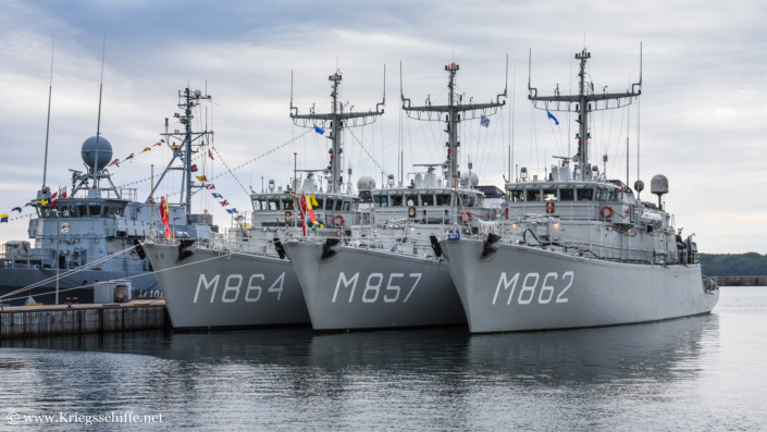 Juni 2024, drei Minenjäger der ‚Alkmaar‘ Klasse im Marinestützpunkt Kiel-Wik