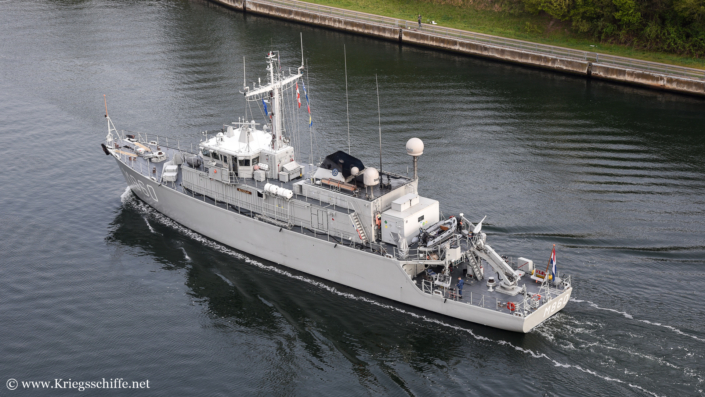 April 2025, M 860 ‚Schiedam‘ im Nord-Ostsee-Kanal bei Kiel