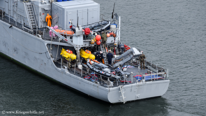 Mai 2025, M 647 ‚Aigle‘ im Nord-Ostsee-Kanal bei Kiel – zwei Drohnen vom Typ ‚SAAB Bofors Double Eagle Mk 2‘ auf dem Achterdeck
