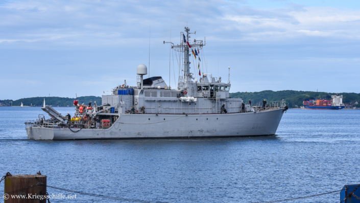 Mai 2025, M 647 ‚Aigle‘ in Kiel – ohne Schiffsname und ohne Rumpfnummer